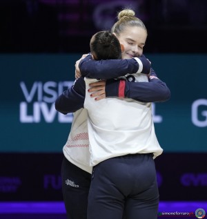 podium wag aa ph simone ferraro sfa01573 copia